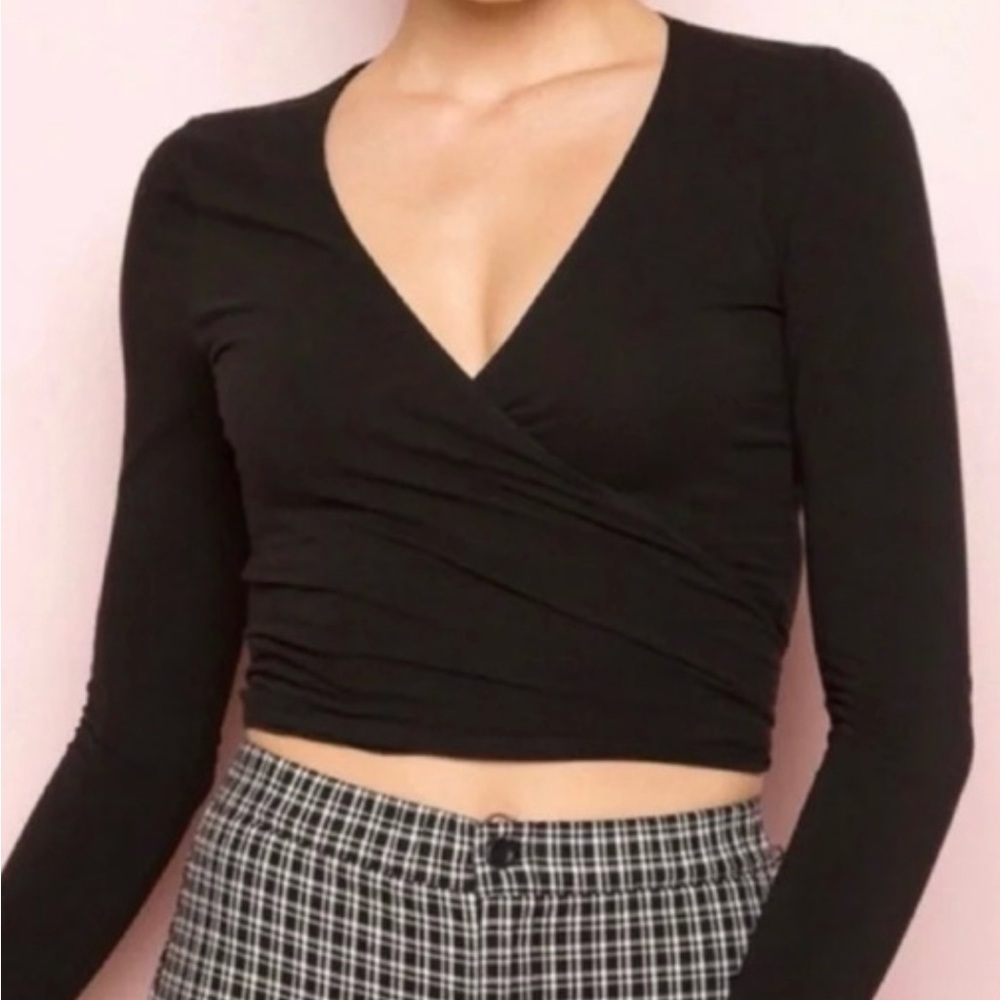 Brandy Melville Black Long Sleeve Criss Cross Top